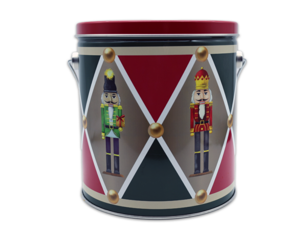 Majestic Nutcracker 32 count tin